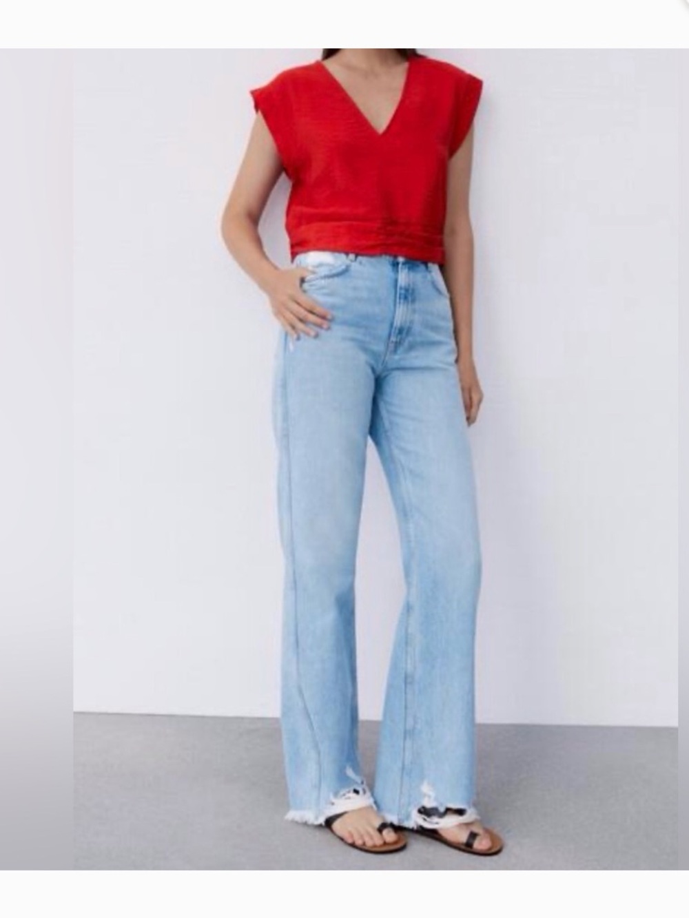ZARA red v neck top S